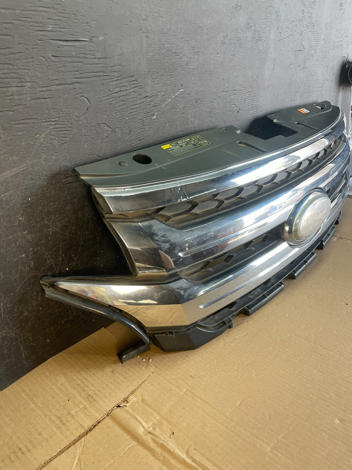 2011 2012 2013 Ford Edge Front Upper Chrome Grille Grill ae3537 DG2