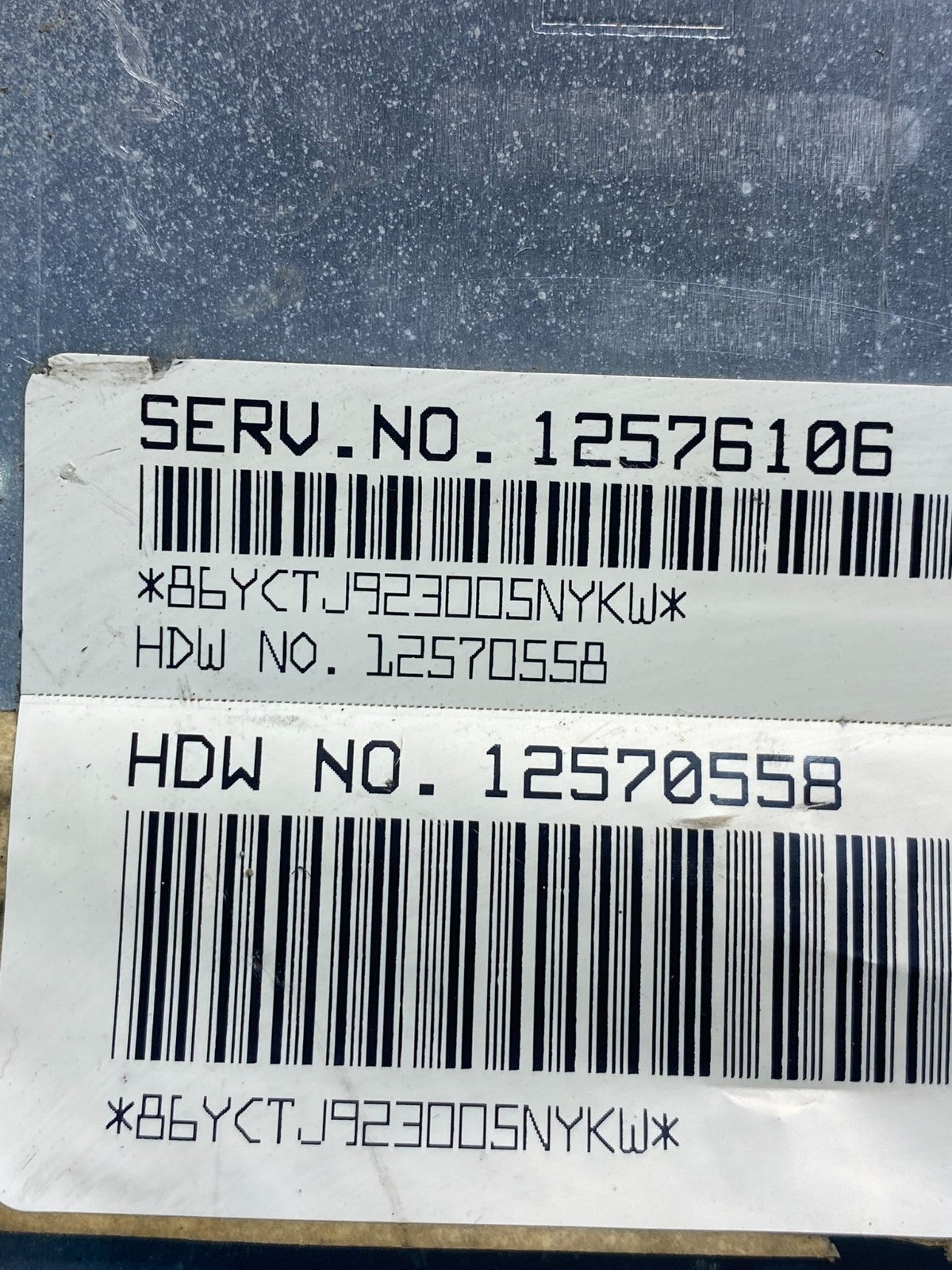 2003-2006 Chevrolet Tahoe Silverado Engine Control 12576106 ECM ECU AF6813 DW2