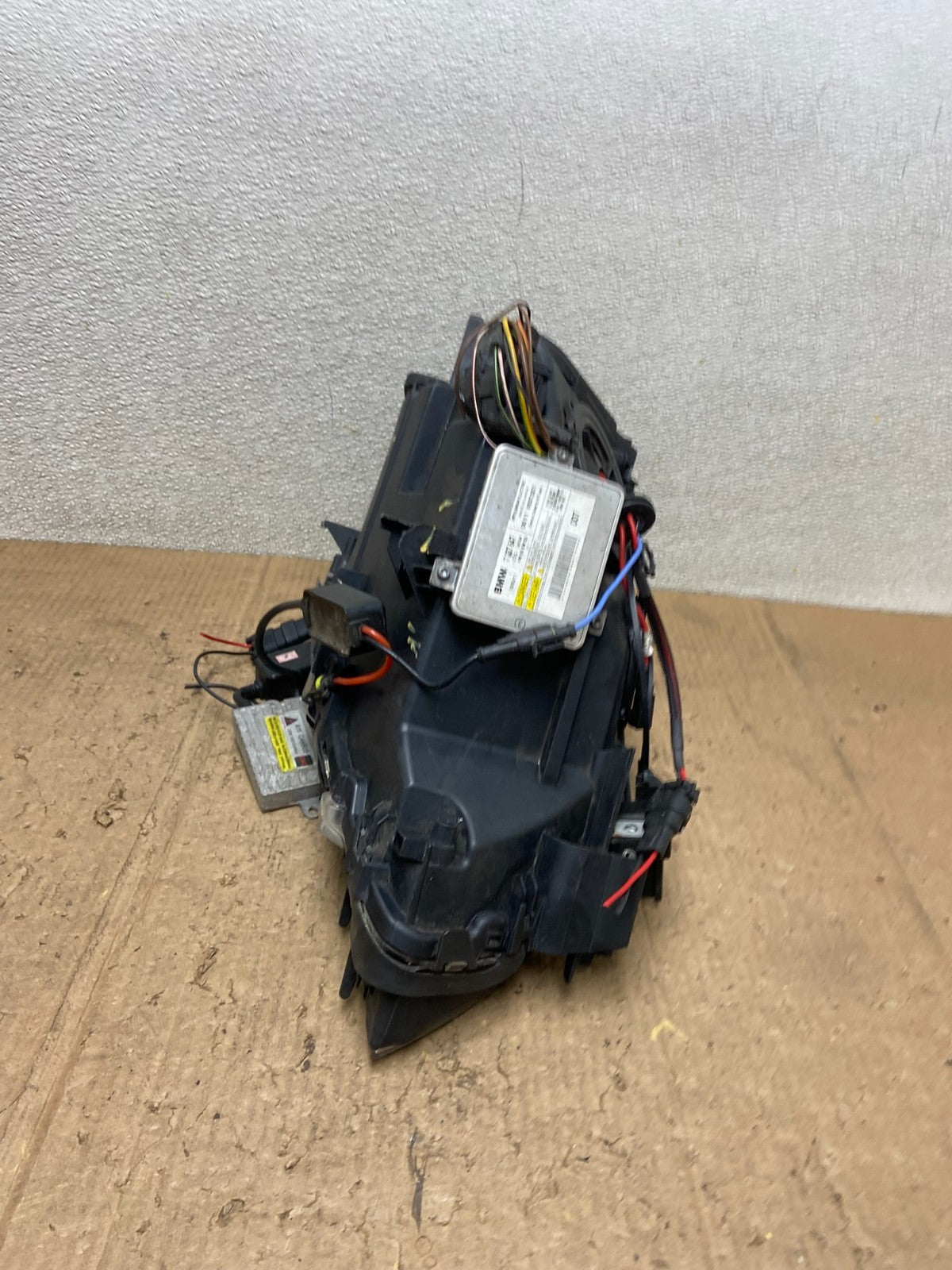 2009-2012 BMW 7-Series 740i 750i Left Driver LH Xenon HID Headlight OE AA8415 DG8