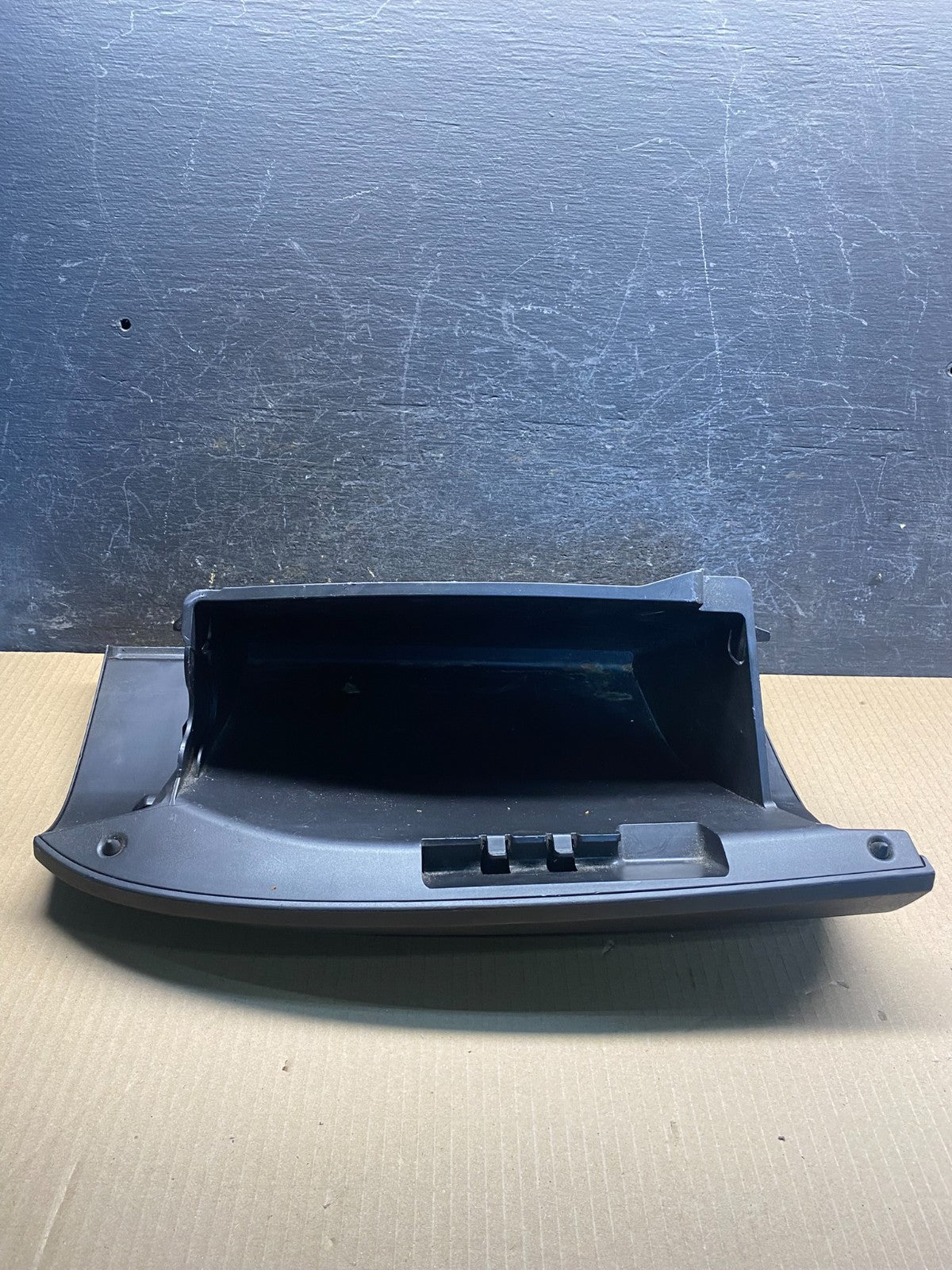 2007 2008 2009 2010 2011 2012 2013 Mitsubishi Outlander Glove Box AH7422 DG4
