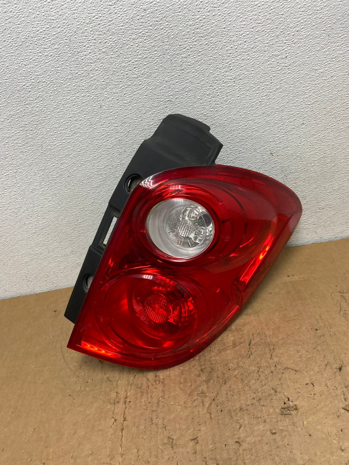 2010 to 2015 Chevrolet Equinox Right Passenger Rh Side Tail Light AD0581 LK0