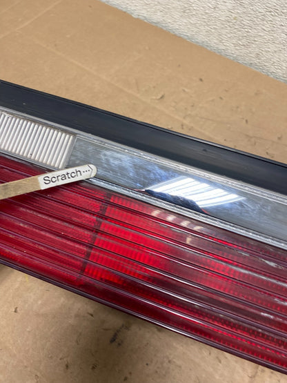 1982 to 1983 Chrysler LeBaron Right Passenger RH Tail Light i4508 DG1 Oem3