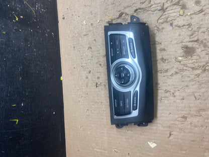 2009-2014 Nissan Murano AM FM Radio CD Control Panel T8978 DG0