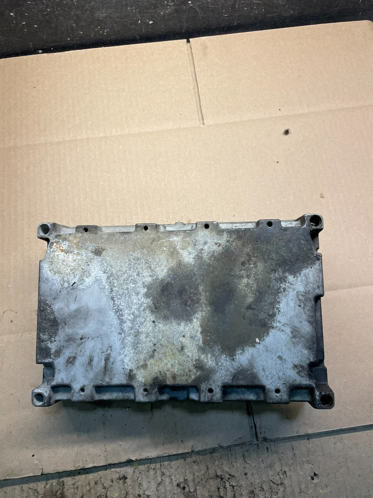 International Navistar T466E Diesel Engine Computer ECM ECU 2593623c1 v9036 DG2