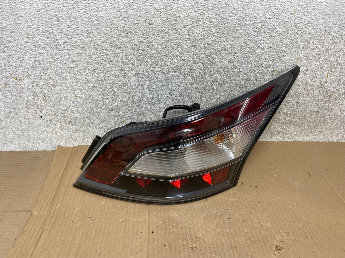 2012 2013 2014 Nissan Maxima Right Passenger Rh Side Tail light AI1219 LK0