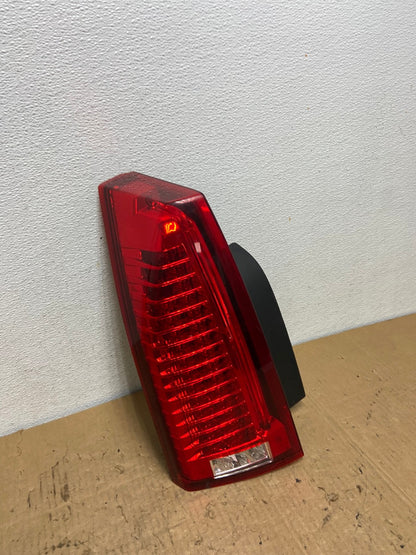 2008 to 2013 Cadillac CTS Left Driver Lh Side Led Side Tail light AC8242 LK2