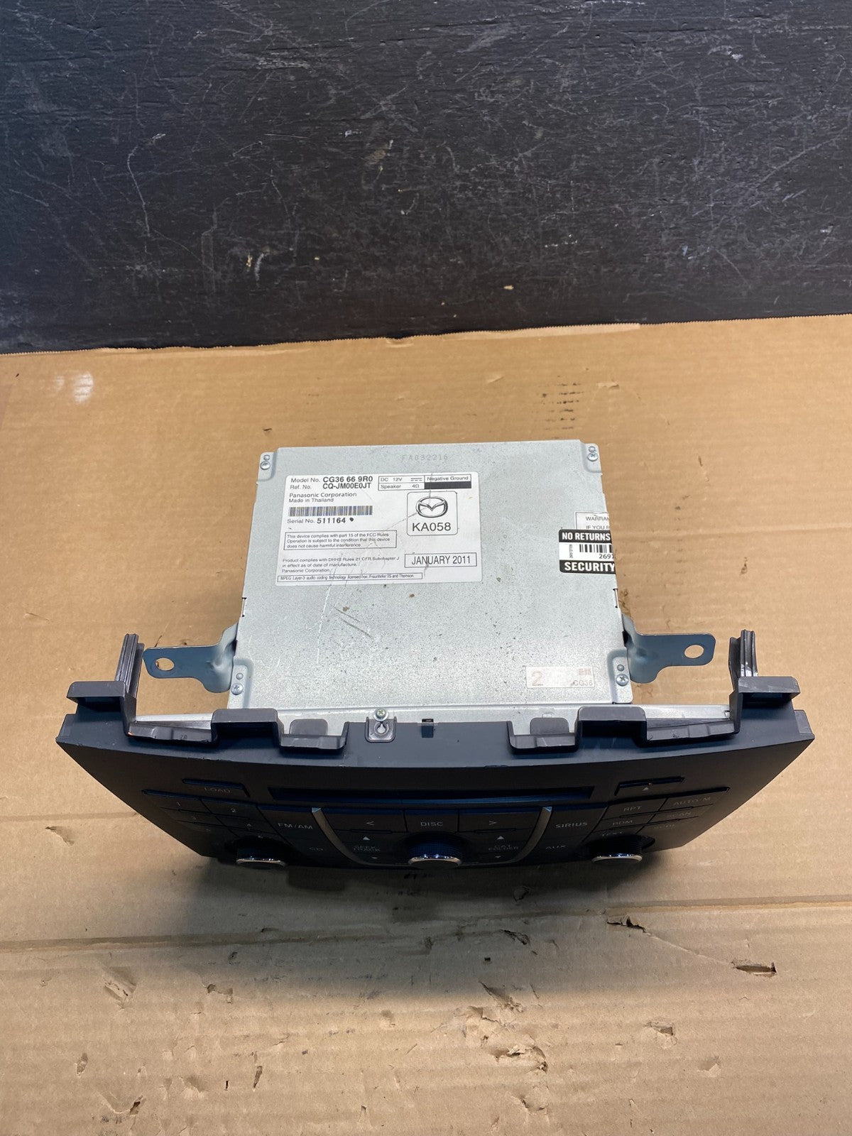2012-2012 Mazda 5 AM FM 6 Disc CD Player Stereo Radio AD7618 DG3