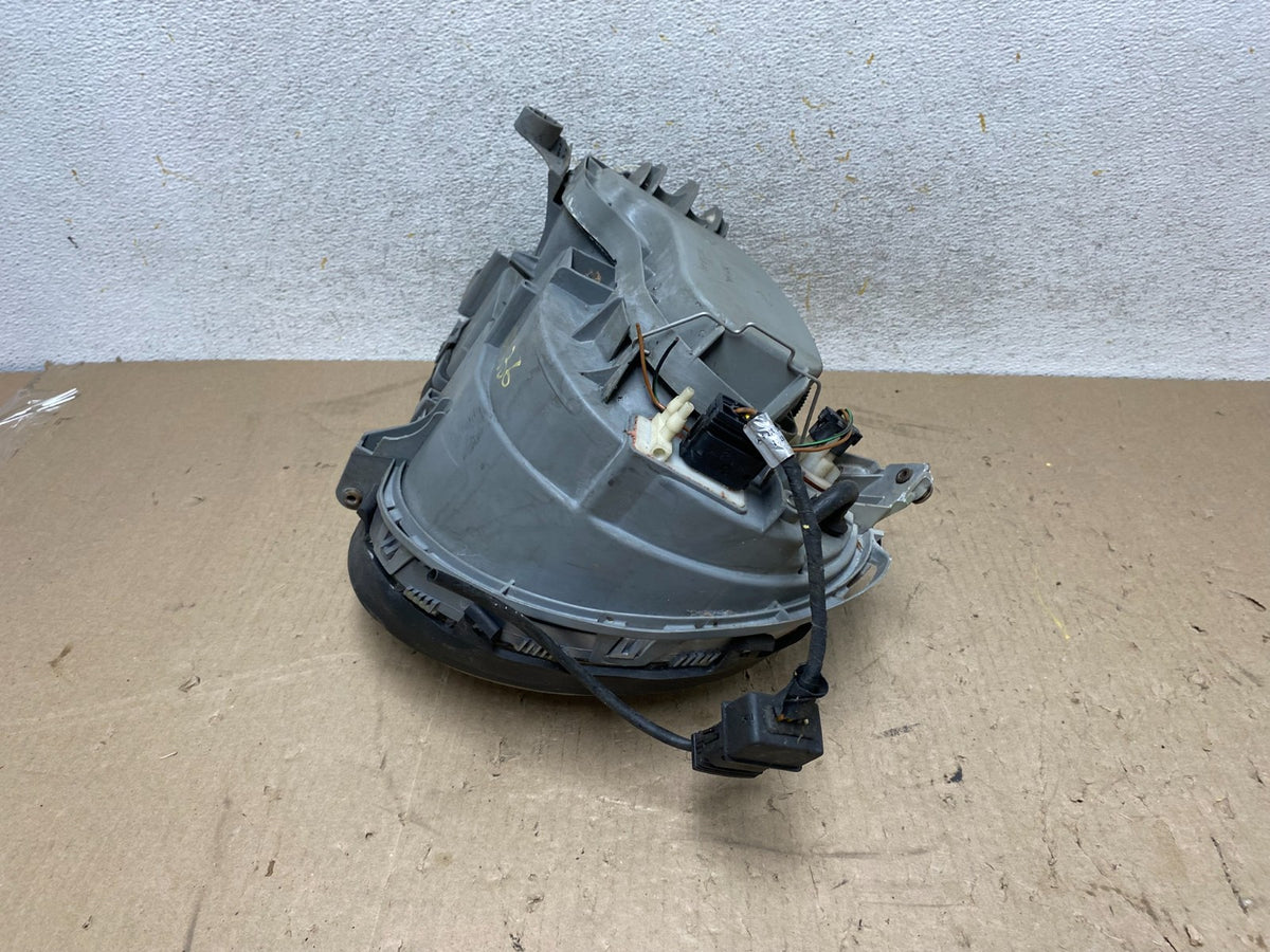 1996-1999 Mercedes E E320 E430 Right Passenger RH Side Headlight AH7636 DW7