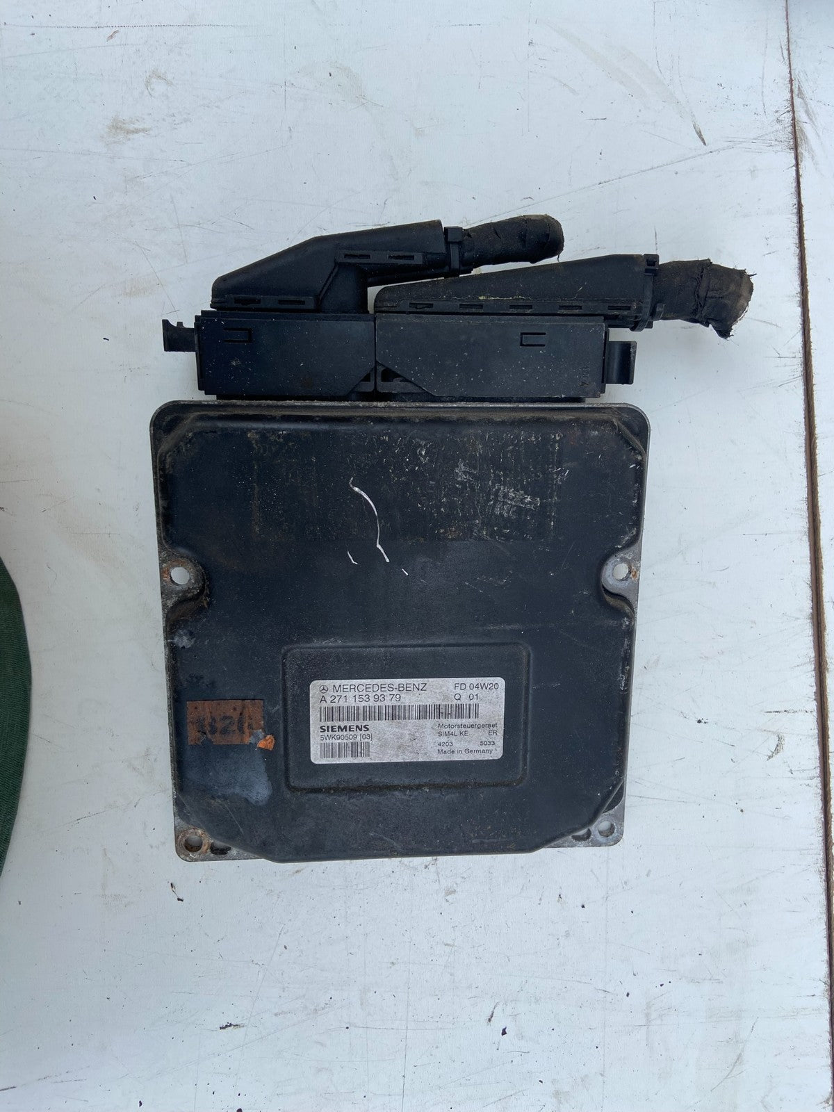 2002 - 2005 Mercedes C230 ECU ECM Engine Control Module Unit AD2893 DG0