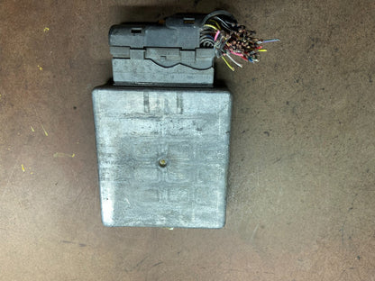 1998 Ford E-Series E-250 4.2L Engine Control Computer F8UF-12a650-fb i2106 DG10