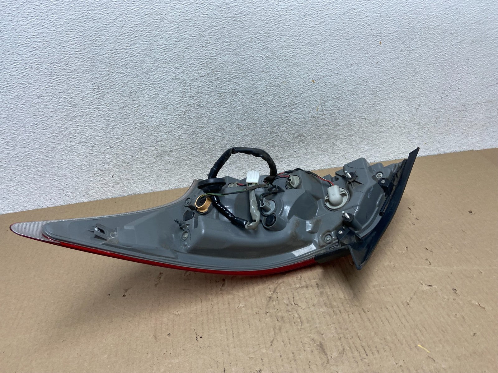 2009 2010 2011 Nissan Maxima Left Driver Lh Side Tail light AG5915 DW3
