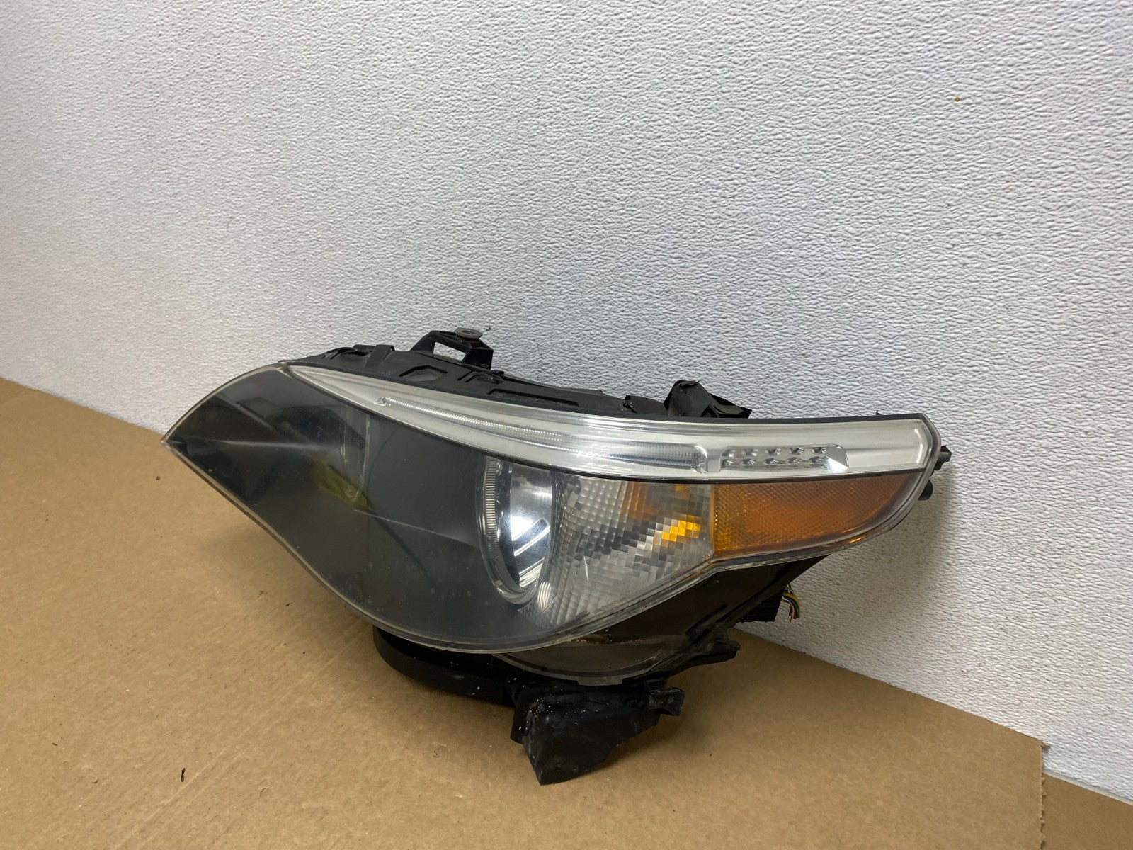 Halogen 2004 -2007 BMW 535i 5 Series Left Driver LH Side Headlight AB9991 DW1