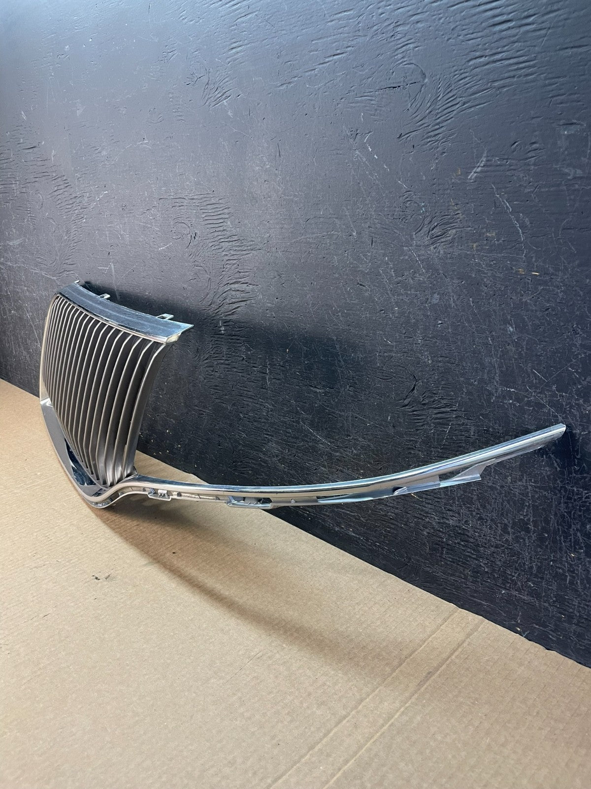 2013 to 2016 Lincoln MKT Left Driver LH Side Front Grill Grille af3693 DG1