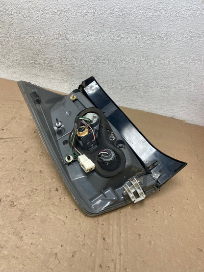 2010 2011 Toyota Prius Tail Light Right Passenger Side AG5335 LK6