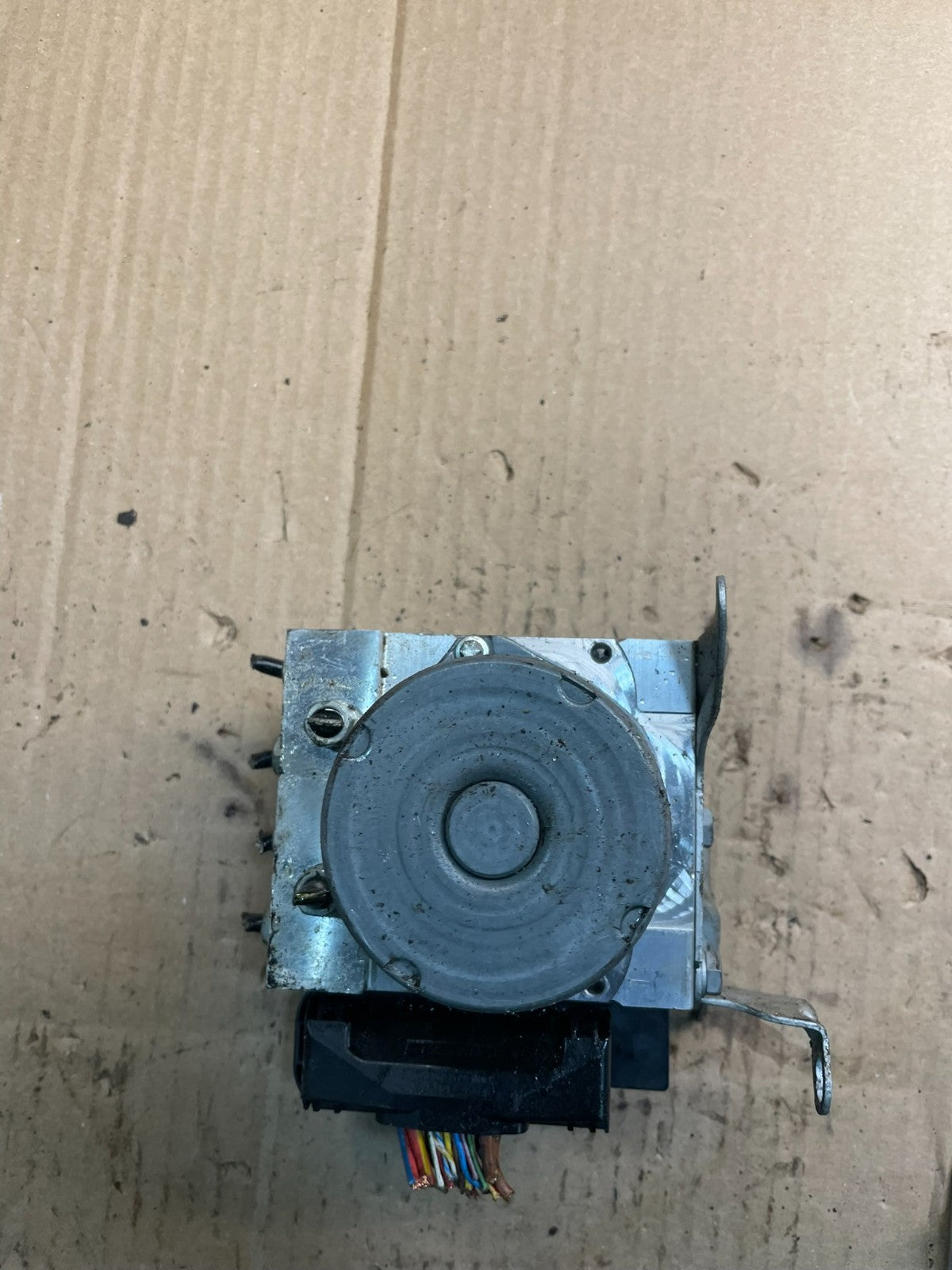 2007 to 2013 BMW 335i ABS Anti-Lock Brake Pump 6768550 OEM X1010  DG5