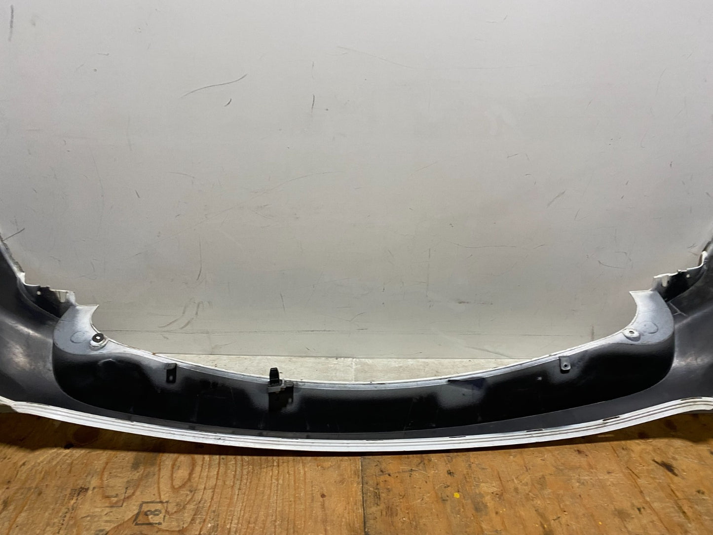 2011 to 2015 Ford Explorer Rear Upper Bumper Cover R175510