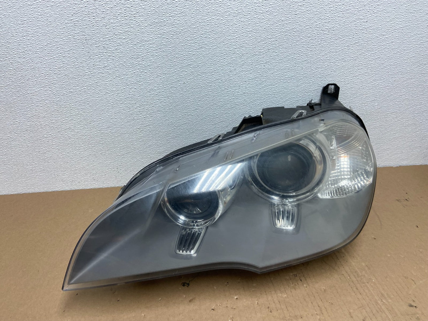 2011 to 2013 BMW X5 Left Driver LH Side Headlight Xenon HID OEM AB6424 DW2