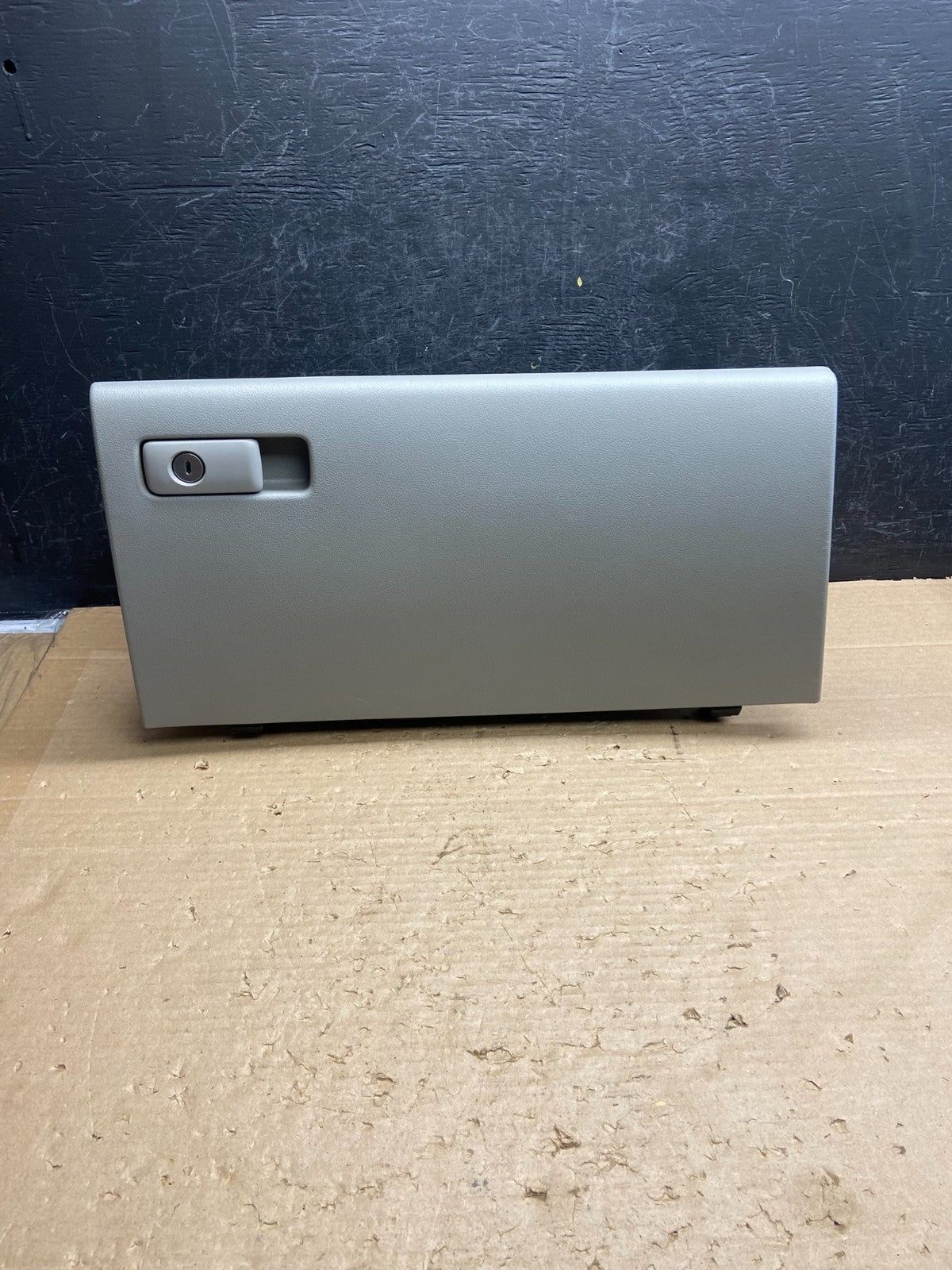 2011 - 2016 Honda Odyssey Front Right Passenger Storage Glove Box AG8504 DG0