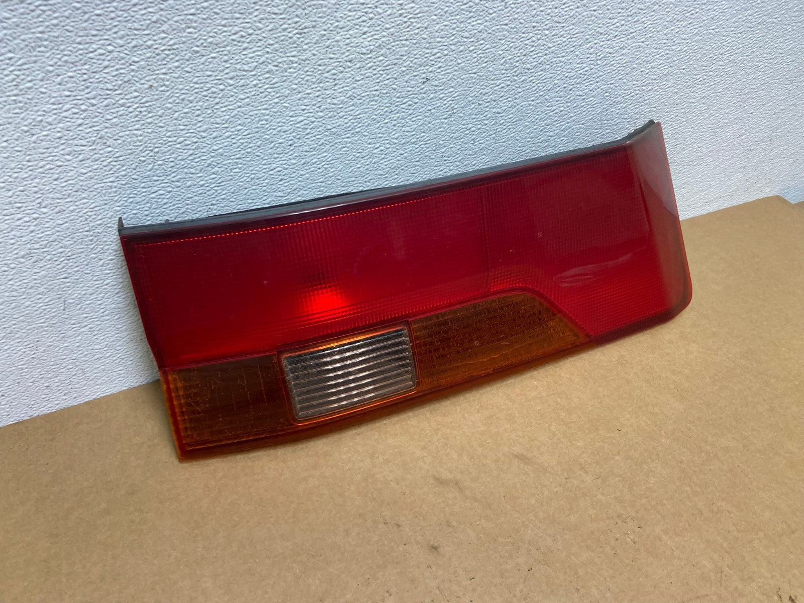 1999 2000 2001 Honda Odyssey Left Driver LH Tail Light Inner Oem AC1711 LK2