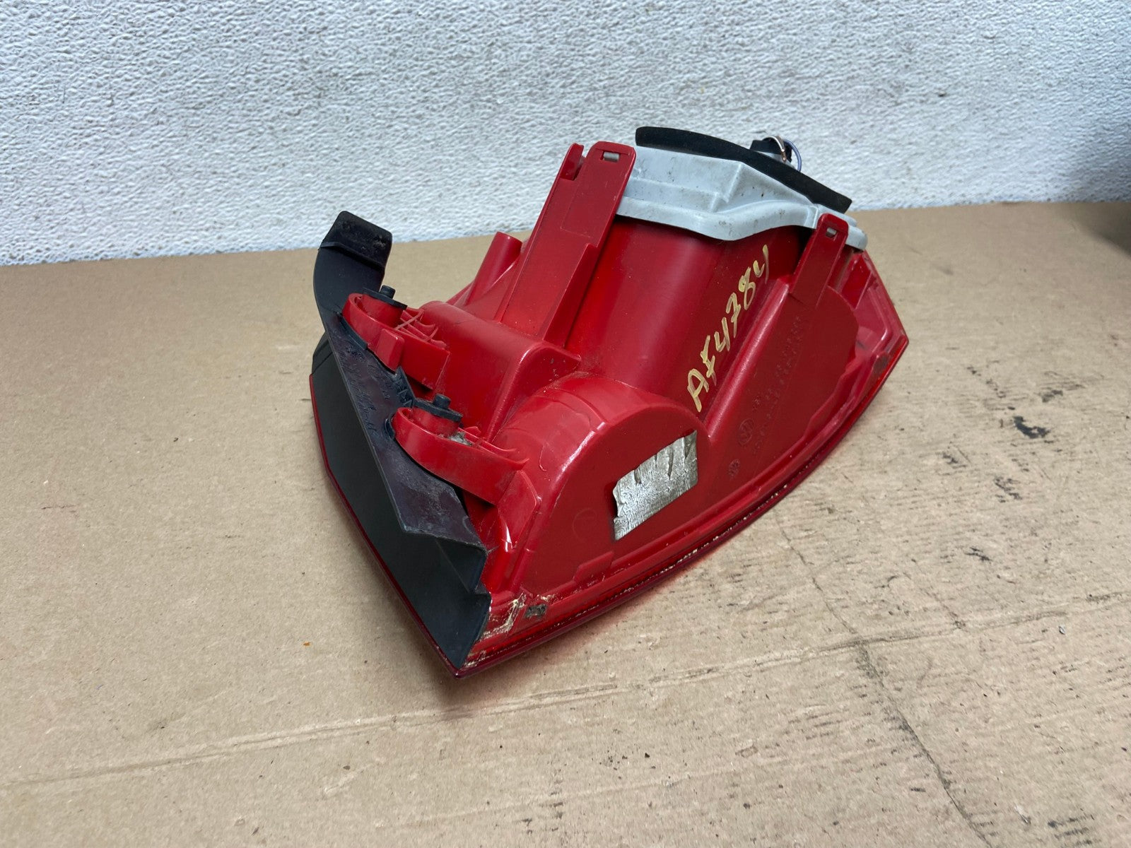 2012 to 2015 Volkswagen Passat Left Driver Lh Side Tail light AF4784 LK4
