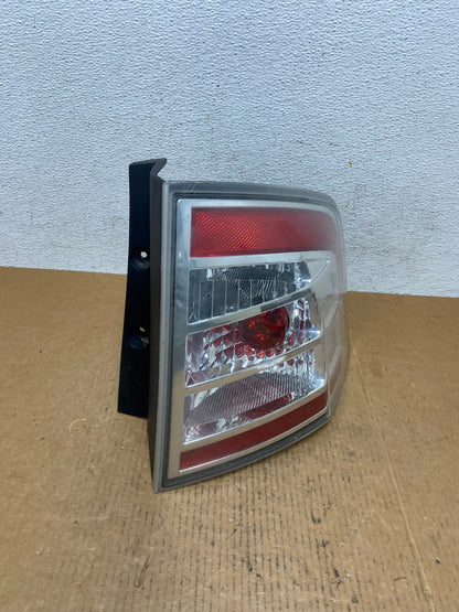 2007 to 2010 Ford Edge Tail light Right Passenger Rh Side AD9303 LK2