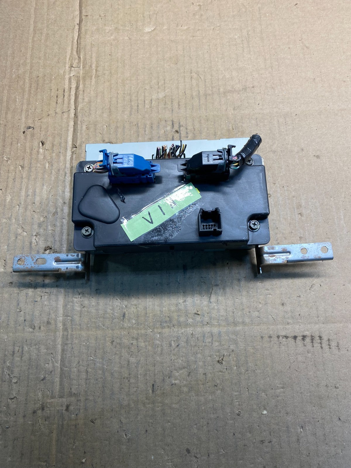 2008 to 2012 Nissan Armada QX56 Display Screen Information OEM AA7828  DG4