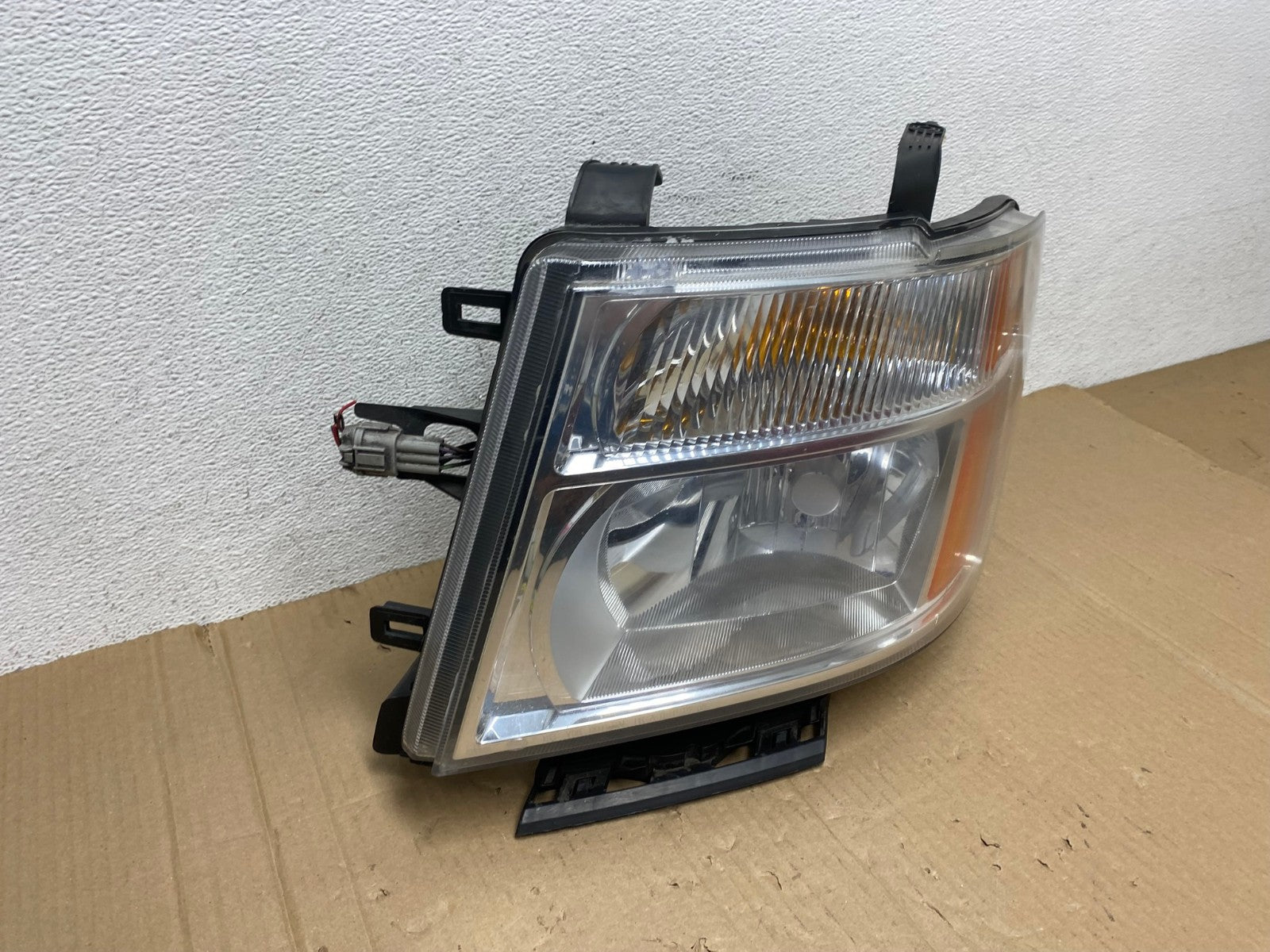 2012 to 2021 Nissan NV1500 NV2500 NV3500 Left Driver Headlight AE8943 LK2