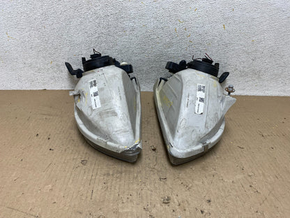 2001 2002 2003 Toyota Sienna Left+Right Side Headlights Halogen AH5959 DW11