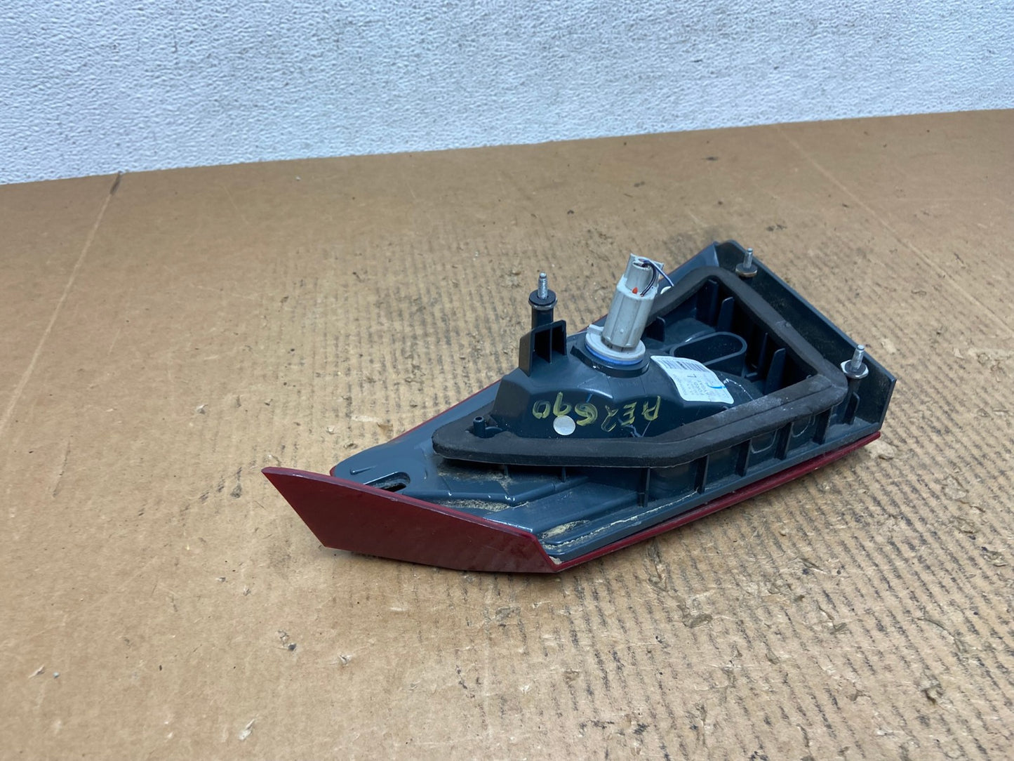 2017 - 2018 Ford Fusion Left Driver LH Side Inner Tail Light AE2690 LK5