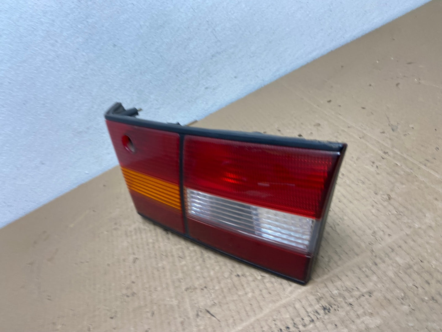 1997 1998 1999 Lexus ES300 Right Passenger Side Tail Light Inner Oem AC3971 LK1