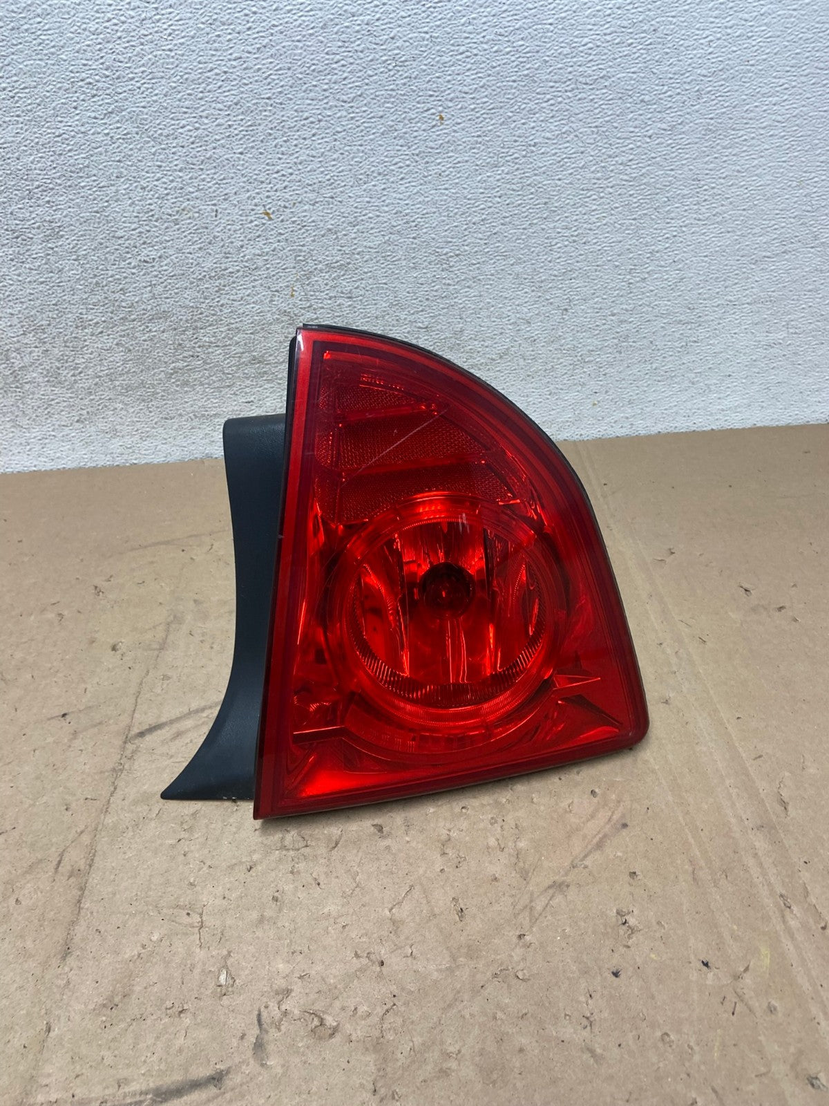 2008 2012 Chevrolet Malibu Right Passenger RH Side Tail Light AG5361 LK0