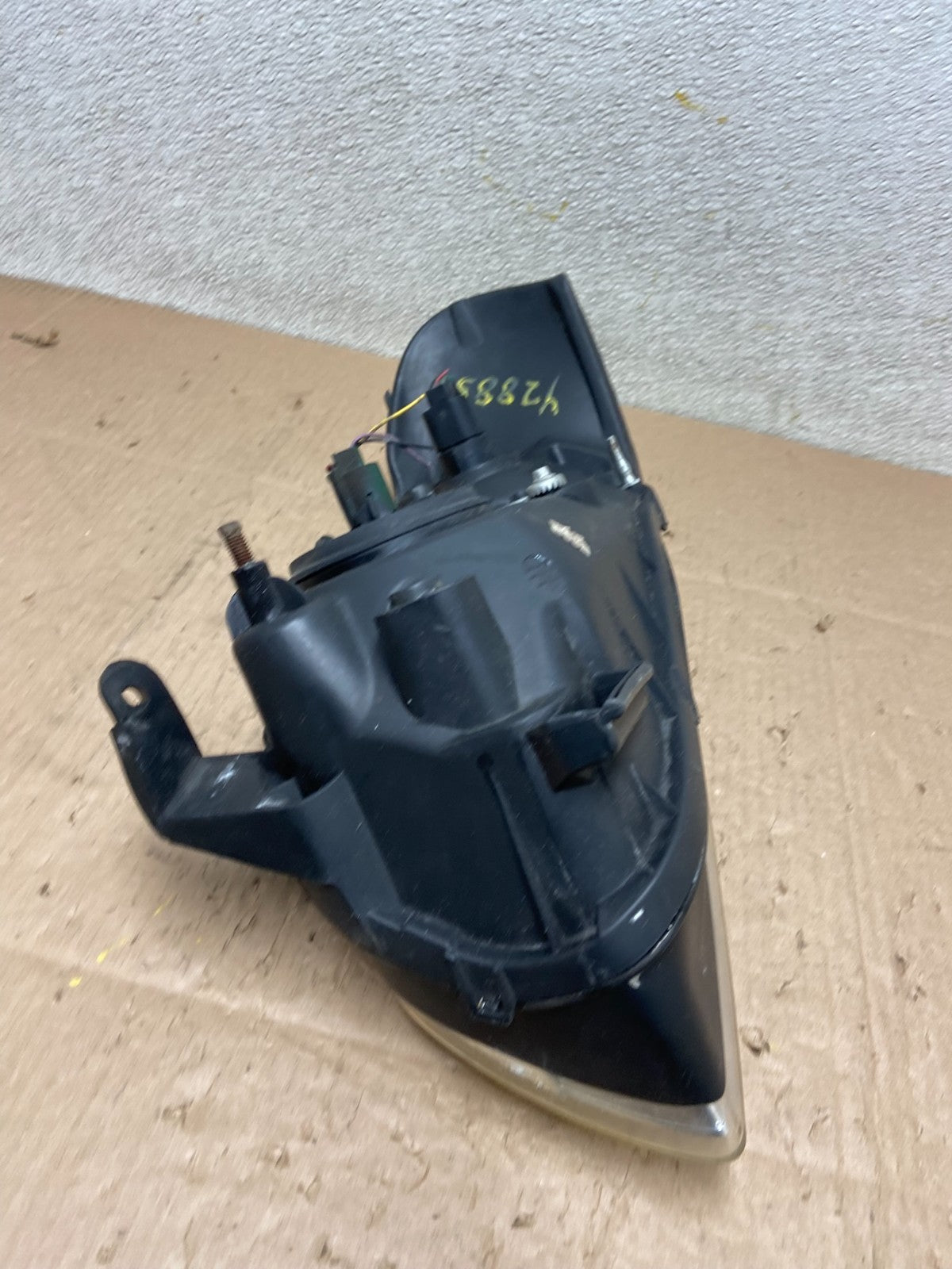 2004 - 2006 Nissan Sentra Halogen Right Passenger RH Headlight Oem Y2885 DW9
