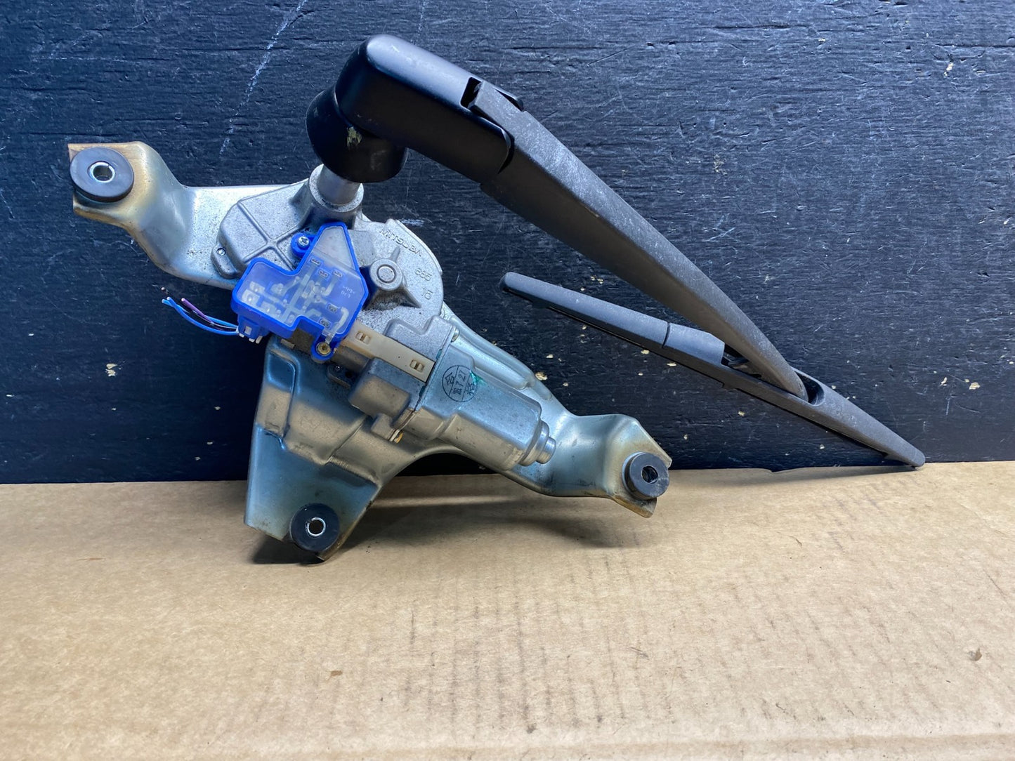 2011 to 2020 Mitsubishi Outlander Sport Wiper Motor Rear AB40050