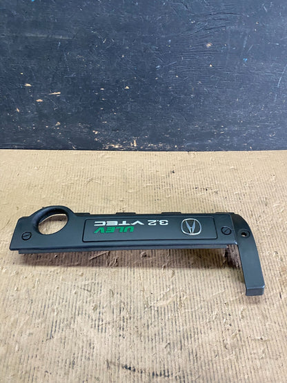 2004 to 2006 Acura TL 3.2L VTEC Engine Motor Cover Front Trim OEM p5766 DG1