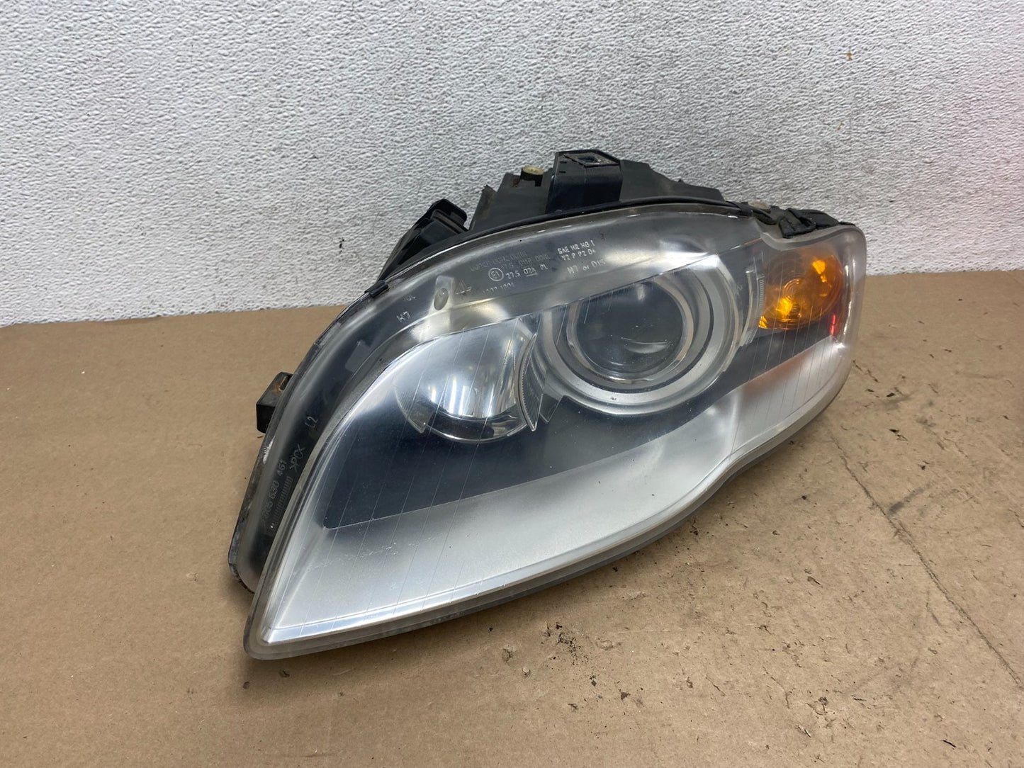 2006 2007 2008 Audi A4 Headlight Xenon Hid Left Driver Side AG5600 DW2