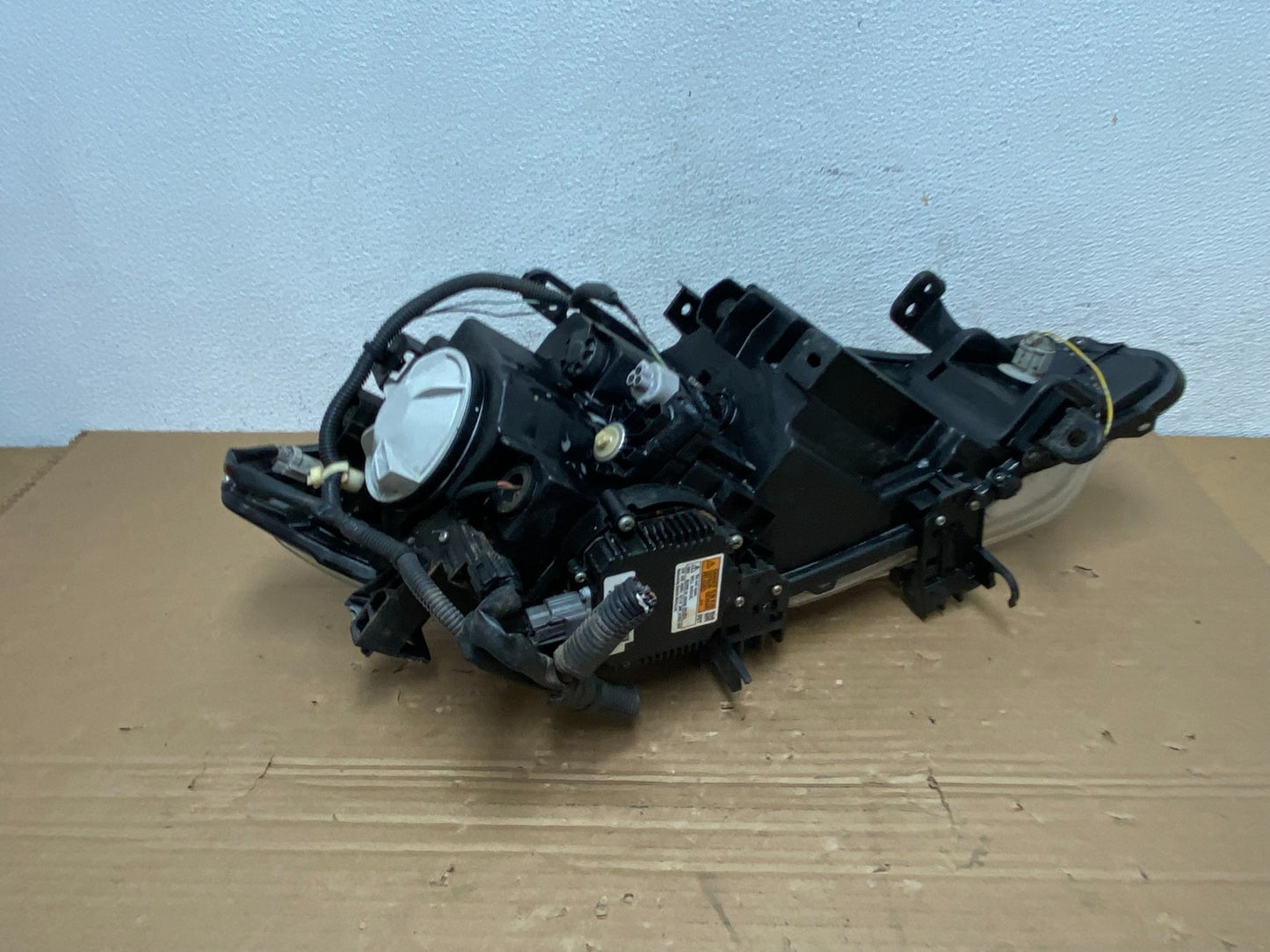 2011 to 2014 Nissan Murano Headlight Left Driver LH Side Xenon Hid AD4244 DW6