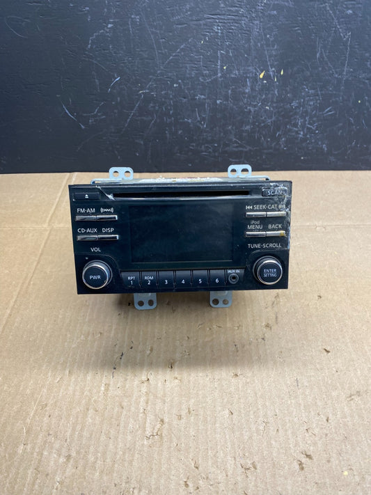 2012 to 2015 Nissan Rogue AM FM XM Radio CD Player Screen Receiver AB9498 DG0