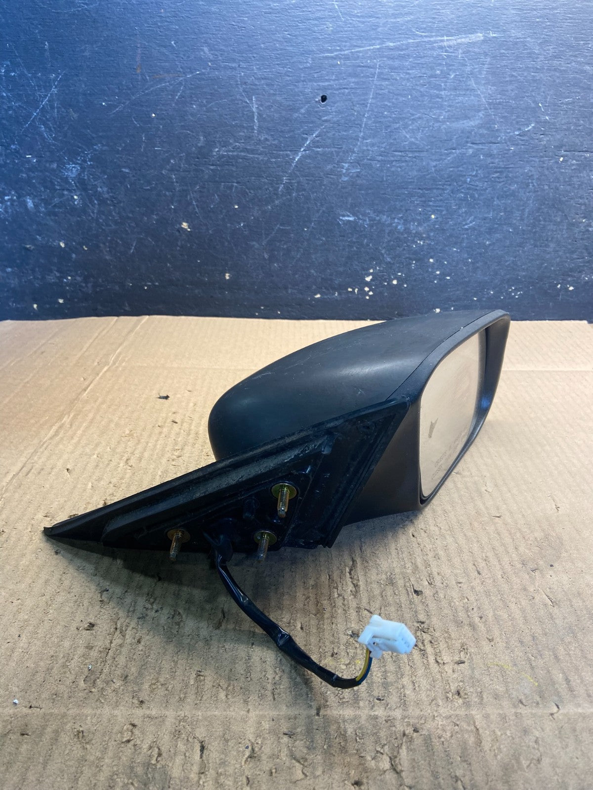 2013-2015 Nissan Altima Right Passenger View Door Mirror OEM Y7699 MS9