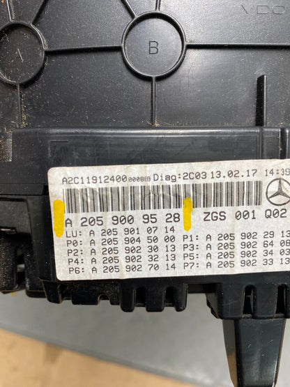 2017  Mercedes Benz C63 AMG Instrument Speedometer Cluster Gauge A4726 DG18