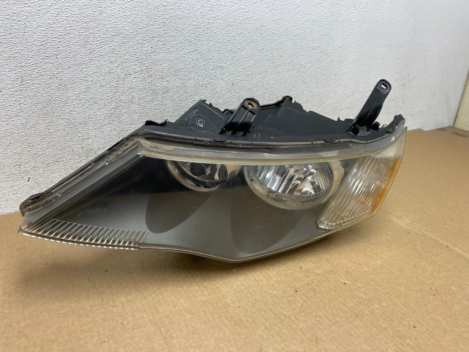 Halogen 2007-2009 Mitsubishi Outlander Left Driver LH Headlight AF9531 DW2
