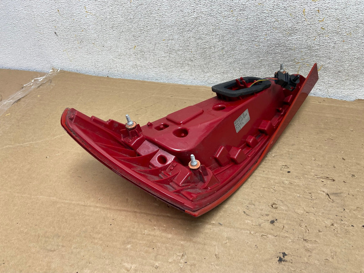 2009 to 2012 Audi Q5 Right Passenger RH Side Tail light AH8959 LK4