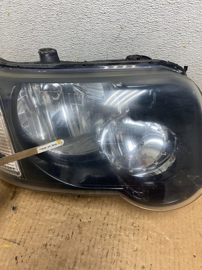 2004-2005 Land Rover Freelander Right Passenger Rh Halogen Headlight OE N4516 DG5