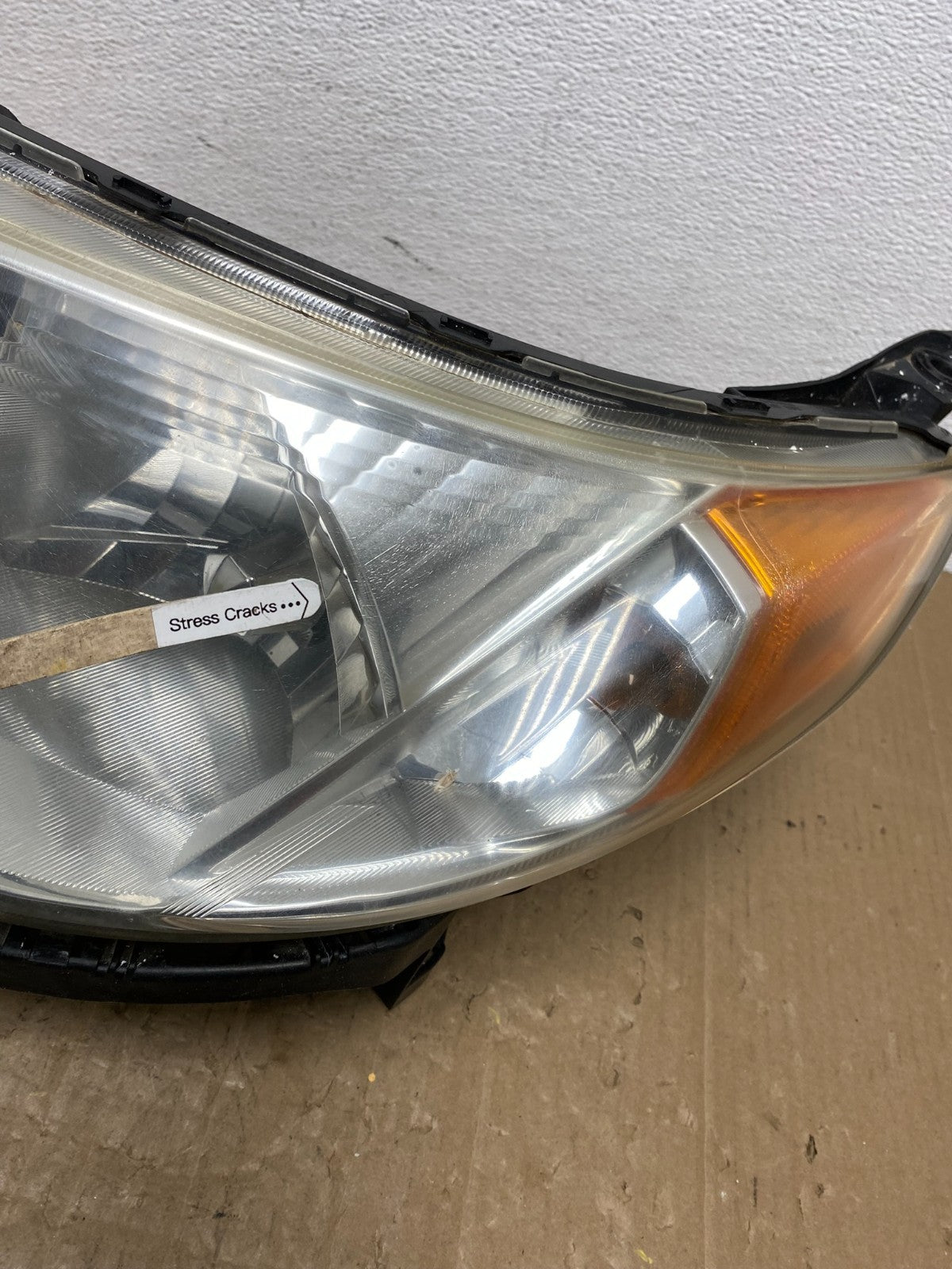 2009-2013 Subaru Forester Left Driver LH Halogen Headlight AC0122 DW4