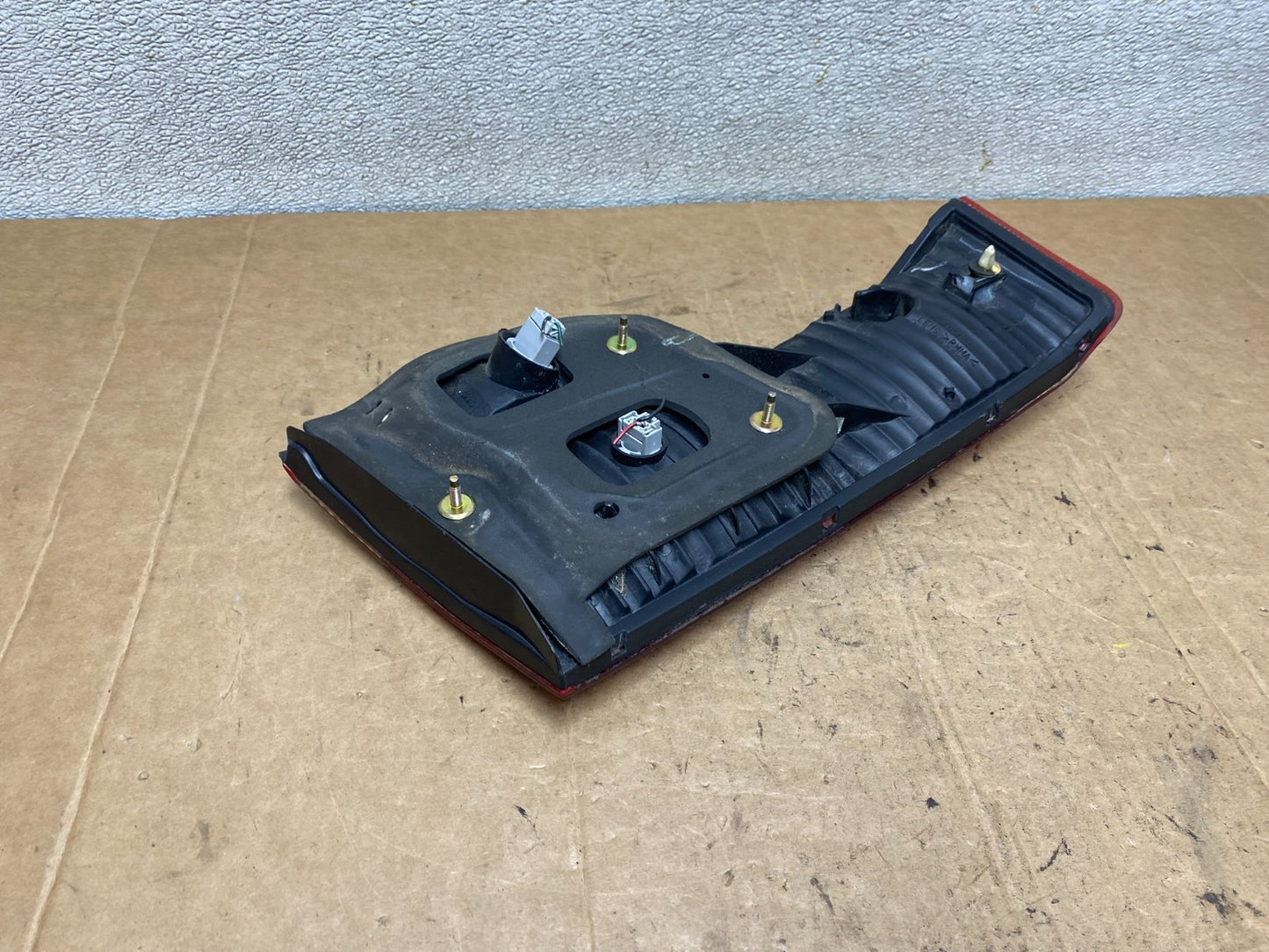 1998 to 2000 Honda Accord Right Passenger Side Inner Tail Light OEM T3170 DW6