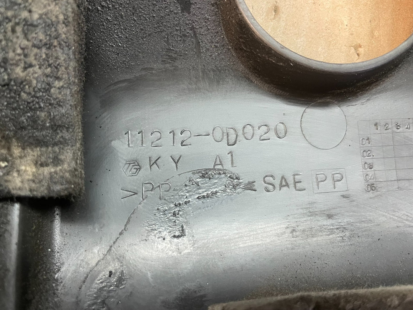 2003 to 2008 Toyota Corolla Matrix 1.8L Motor Engine Cover AD8731 DG4