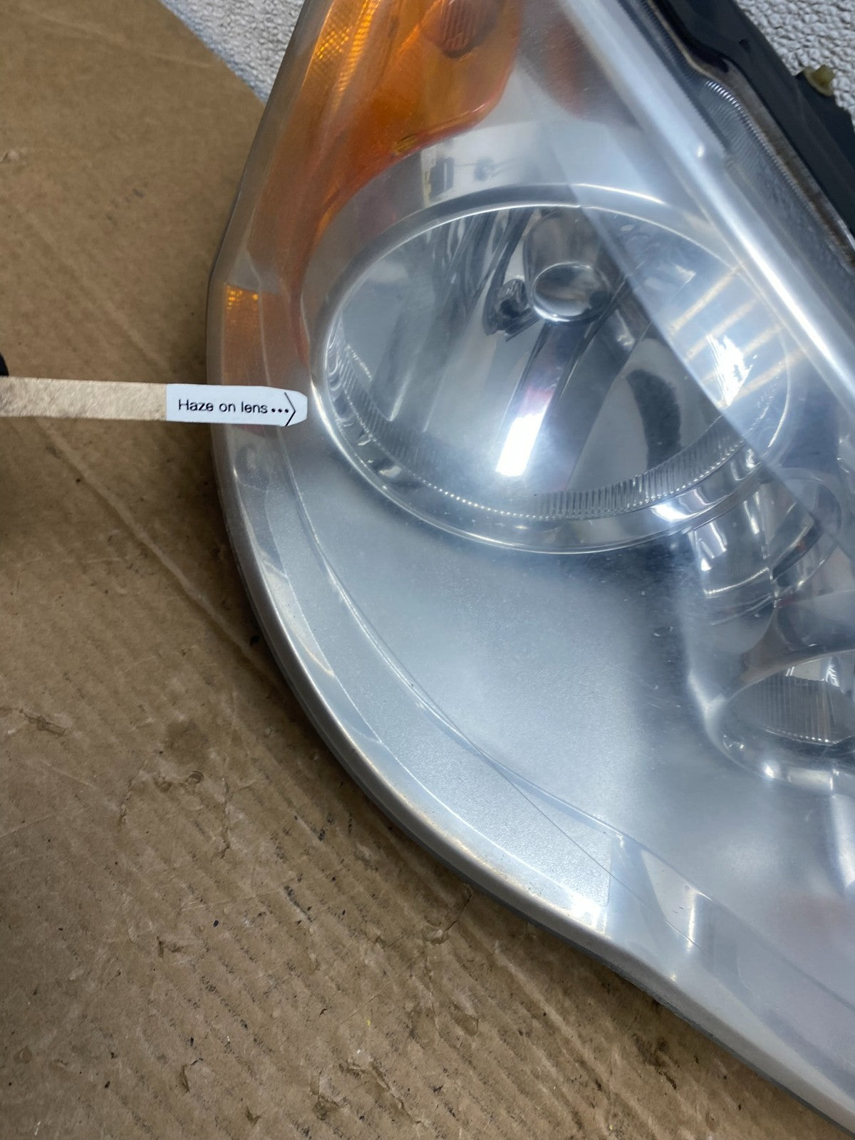 2011 to 2016 Chrysler Town and Country Right Passenger Headlight Z2603 DW4