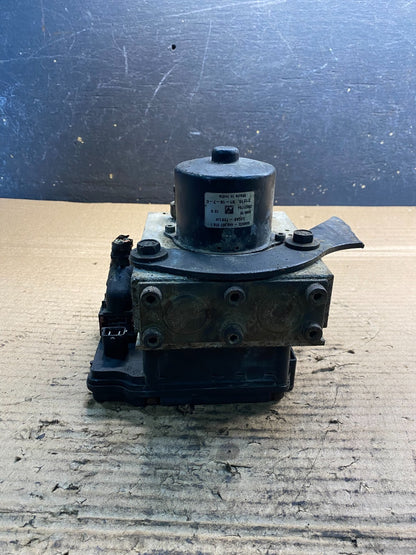 Wabco ABS Pump Hydraulic W/ Module P/N 4460470002 AB7226 DG3