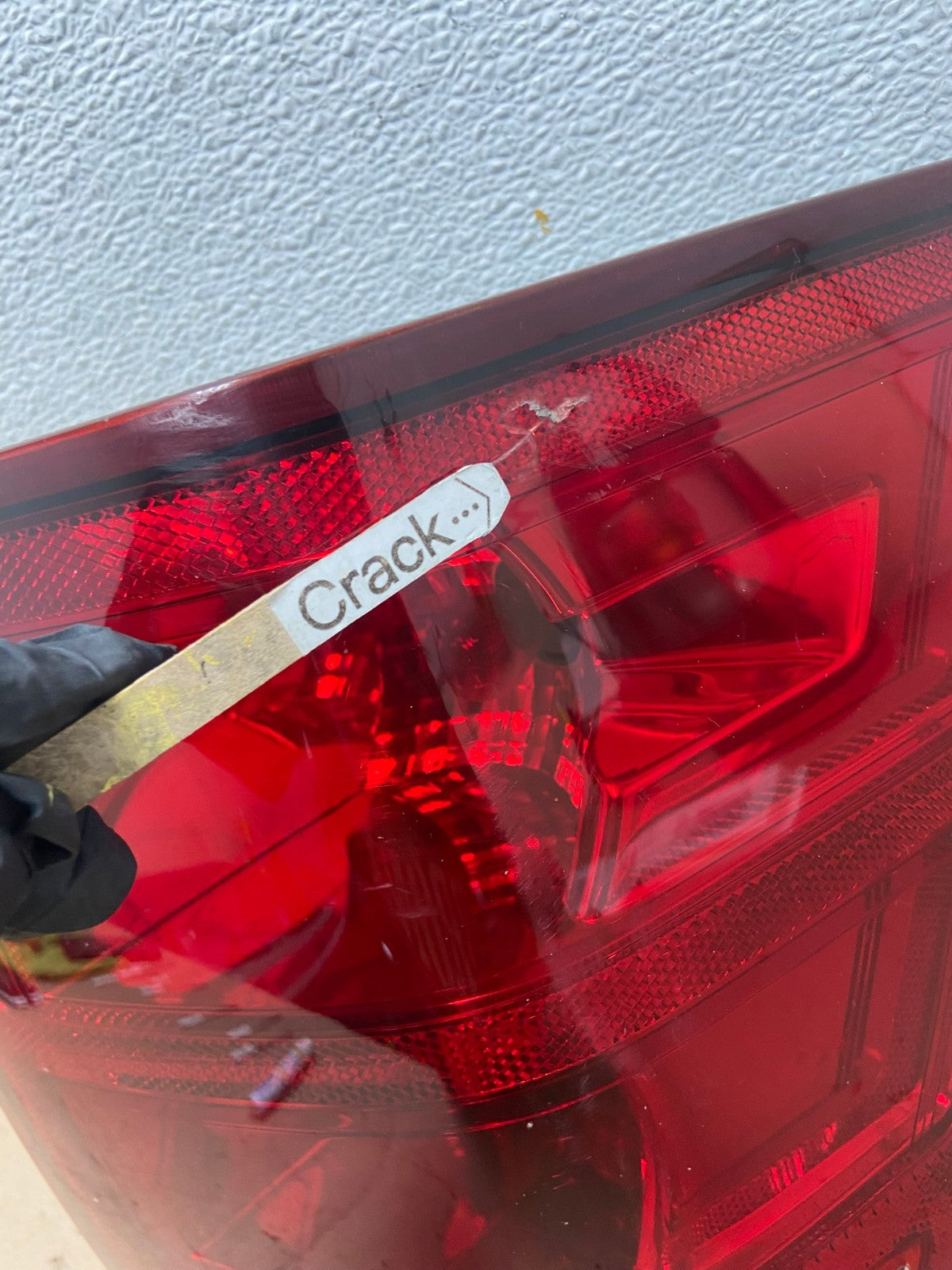 2005 - 2006 Jeep Grand Cherokee Right Passenger Rh Tail Light AG5297 LK5