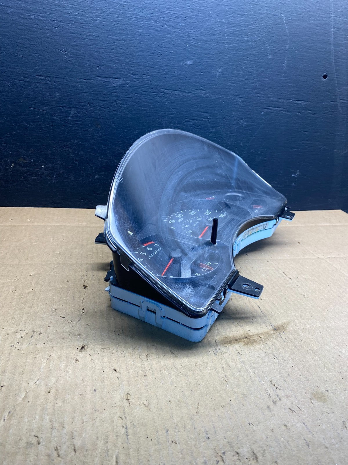 2005 Nissan Armada Speedometer Cluster Gauge AD1611 DG1