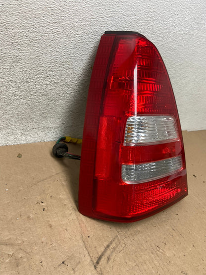 2003 2004 2005 Subaru Forester Left Driver Lh Side Tail Light AG4796 LK2